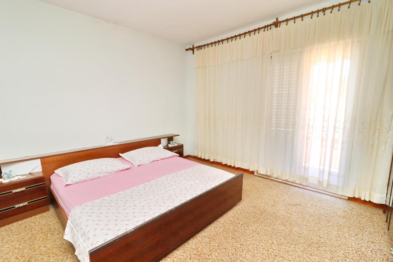 Apartments Peselj Smokvica  ภายนอก รูปภาพ